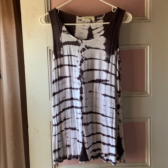 Grey and white tie dye tank - Picture 1 of 1